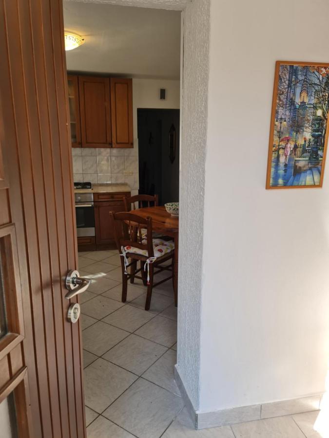 Апартаменты Apartma Pina Изола Экстерьер фото