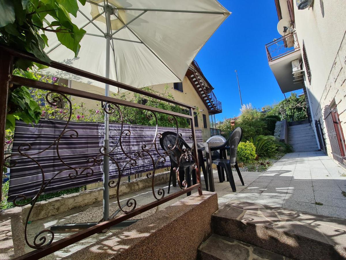 Апартаменты Apartma Pina Изола Экстерьер фото